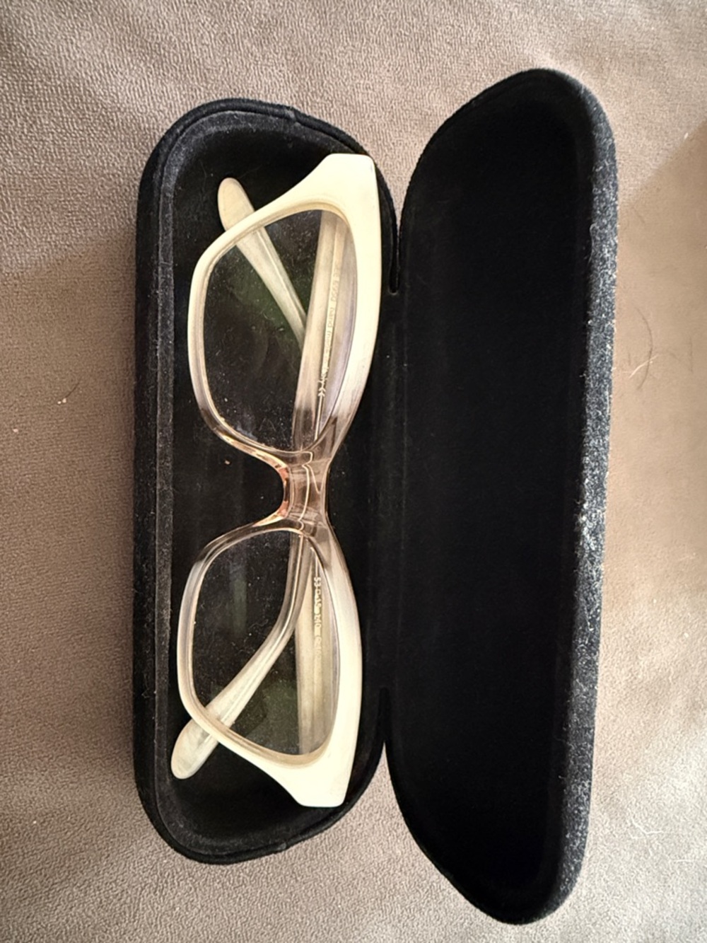 SEE Eyewear-White Cat-Eye Reading Glasses-model 6959
